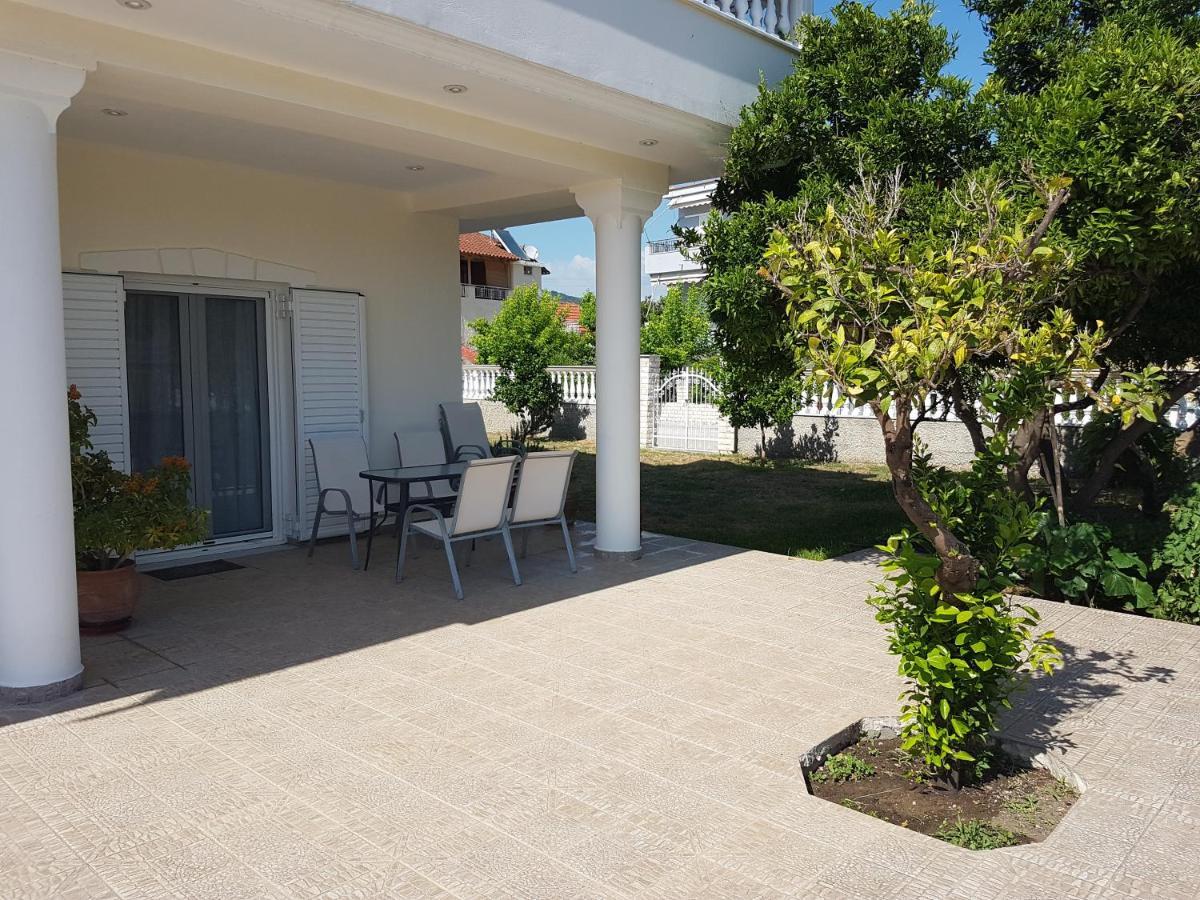 Konstantinos Apartments Ammoudia Exterior foto